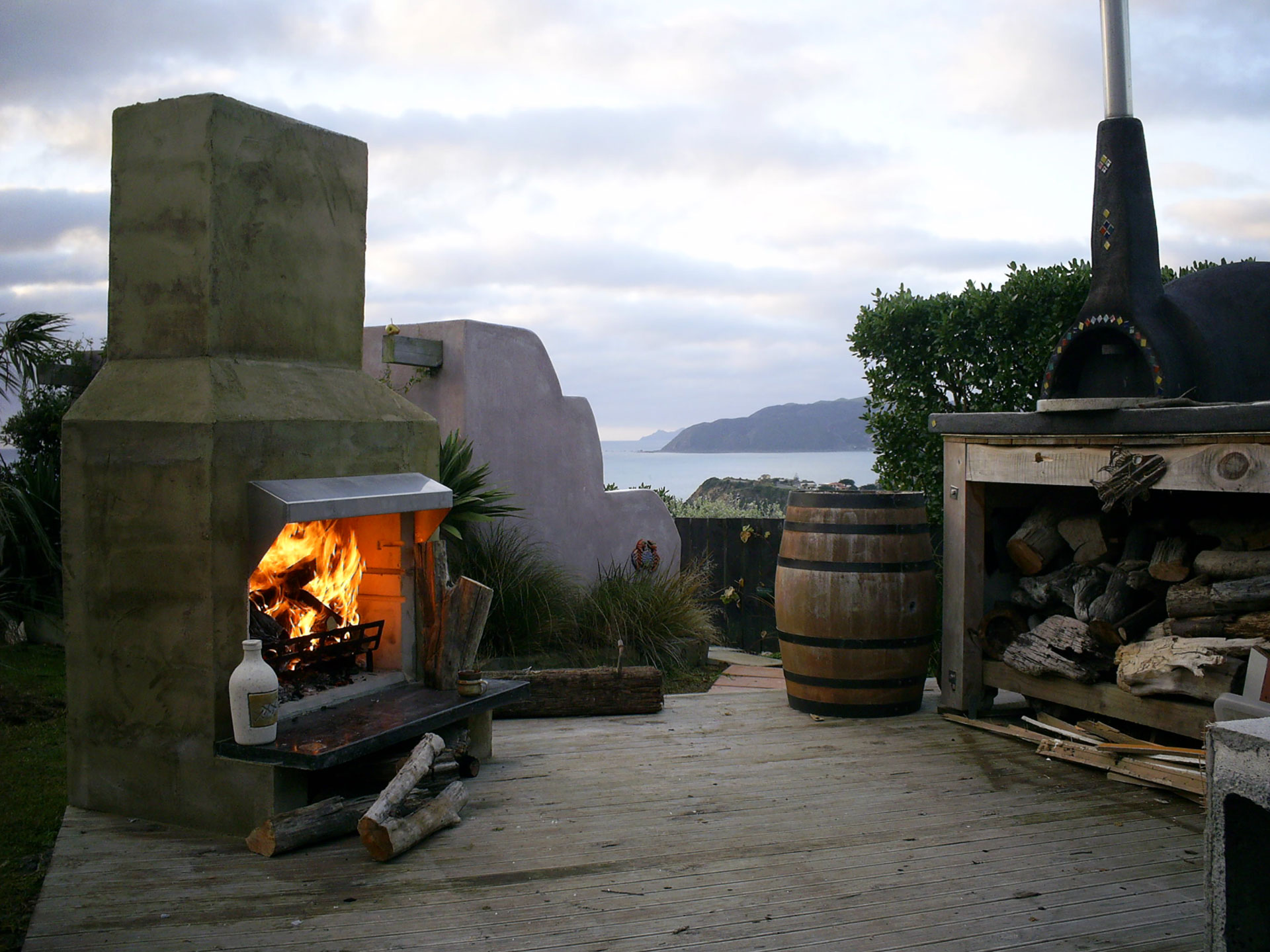 Outdoor Fireplaces & Kitset Pizza Ovens NZ Loves To Share